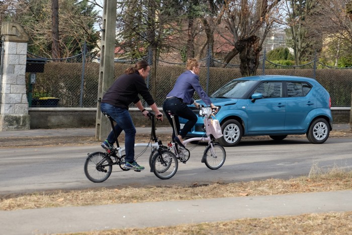 Szabadságra vágysz a városban? Adunk tippeket! 3 Az autót eltámasztva kényelmes bringás túrát lehet tolni a környéken. Akár csiniben is.