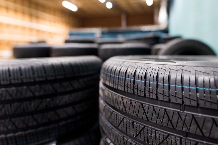 Nem vesznek új gumikat az európai autósok
