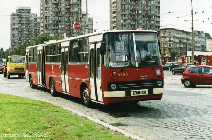 Egy elaggott Ikarus felújítására gyűjtenek a lengyelek