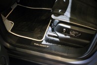 Csuklásig tuningolt Bentley Bentayga a Mansorynál 17
