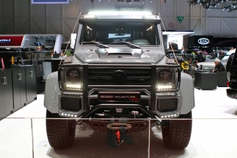 Variációk Mercedes G-re Genfben
