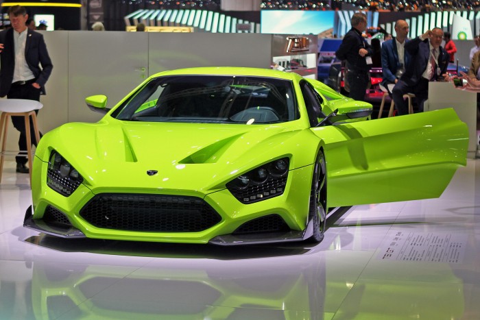 1180 lóerő, dán, 1,2 millió euró – mi az?