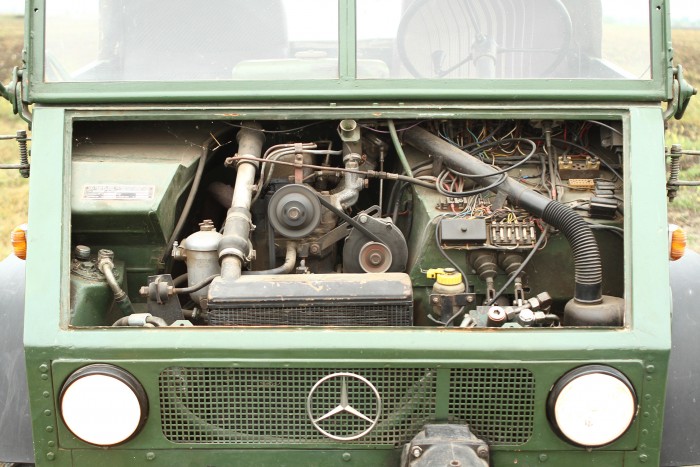 Unimog a tyúkolból 7 Szépen röfög a gyengécske motor