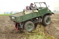 Unimog a tyúkolból 62