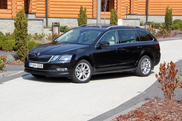 Ez az autó használtan is annyiba kerül, mint újonnan 4 | Vezess Ez az autó használtan is annyiba kerül, mint újonnan 4