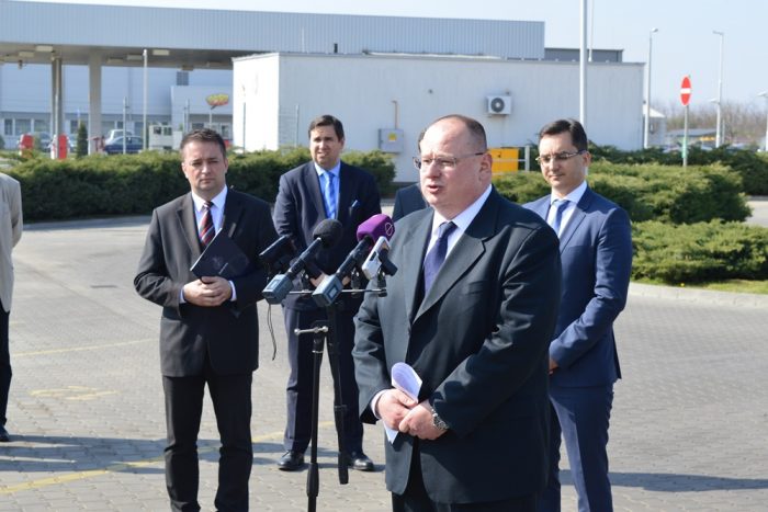 Magyar fejlesztésű elektromos buszok készülhetnek Debrecenben 1 Kossa György számít a magyar beszállítókra. Fotó: Aranyi Péter