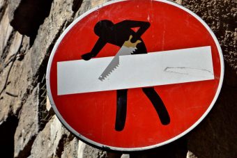 Ritka nagy hülyeséget csinált két részeg fiú