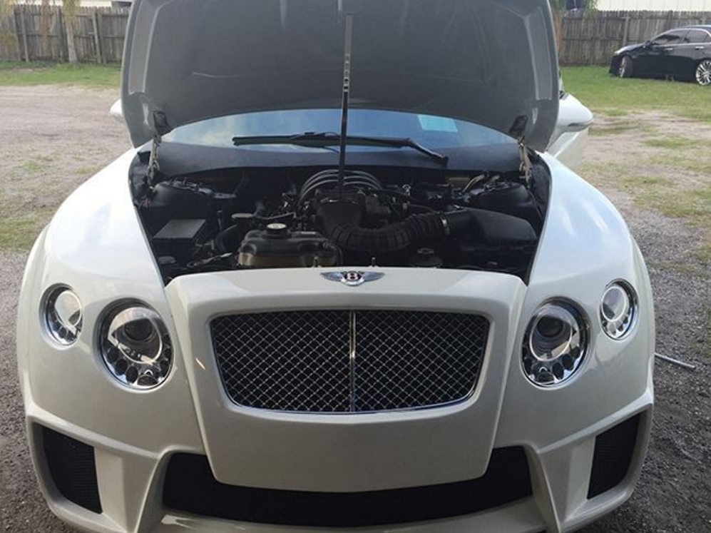 Eladhatatlan rémség a Bentley gúnyába csomagolt Mustang 5