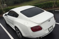 Eladhatatlan rémség a Bentley gúnyába csomagolt Mustang 9
