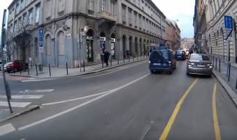 Hangos bringás és tapló autós szócsatája pesten