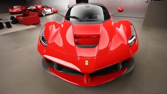 Elképesztő Ferrari gyűjtemény lapul egy titkos garázsban