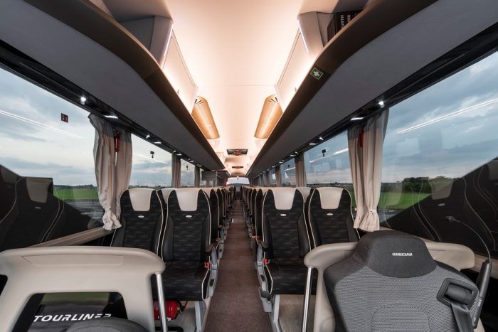 P_Bus_IOT_Tourliner_2016-01