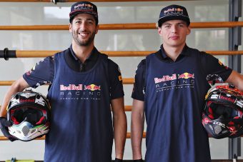 F1: Ricciardo kisiklatná a Verstappen-expresszt