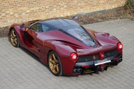 Gazdát keres az egyik legszebb LaFerrari 22