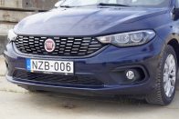 Mit tud a Fiat nagy családi kombija? 44