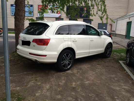 Itt egy csokor tuskó, akik nem tudják, hogyan kell parkolni 4 1