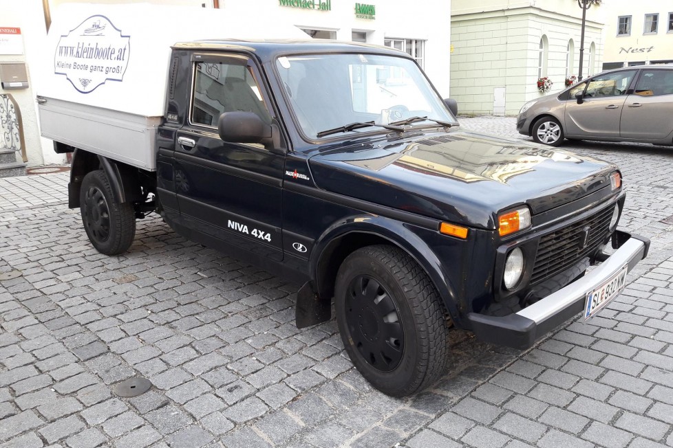 Ferrari motoros Lada Niva és GT-R-t verő orosz 4×4-es 5