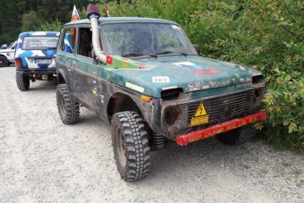 Ferrari motoros Lada Niva és GT-R-t verő orosz 4x4-es