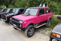 Ferrari motoros Lada Niva és GT-R-t verő orosz 4×4-es 18