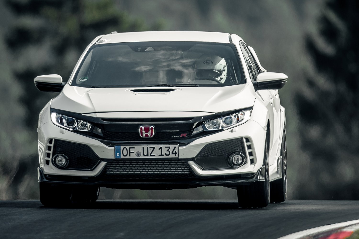 Elképesztő világcsúcsot futott a Honda 14