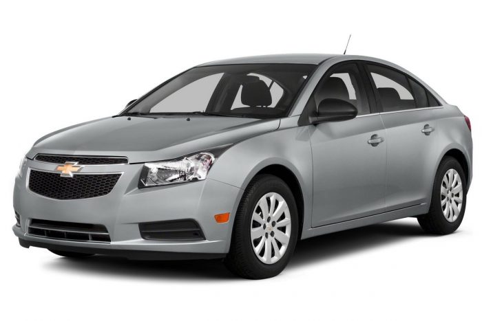 Top 10: Egzotikus családi autók 2 millióig 17 Chevy Cruze. Alias Opel Astra J. Csak épp Opel-emblémával sokkal drágább