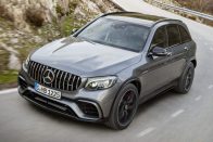 Mercedes AMG GLC 63 – Tátott szájú versenybálna 22