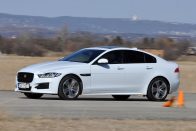 Mire megy az Alfa Giulia a 3-as BMW-vel és a Jaguar XE-vel? 218