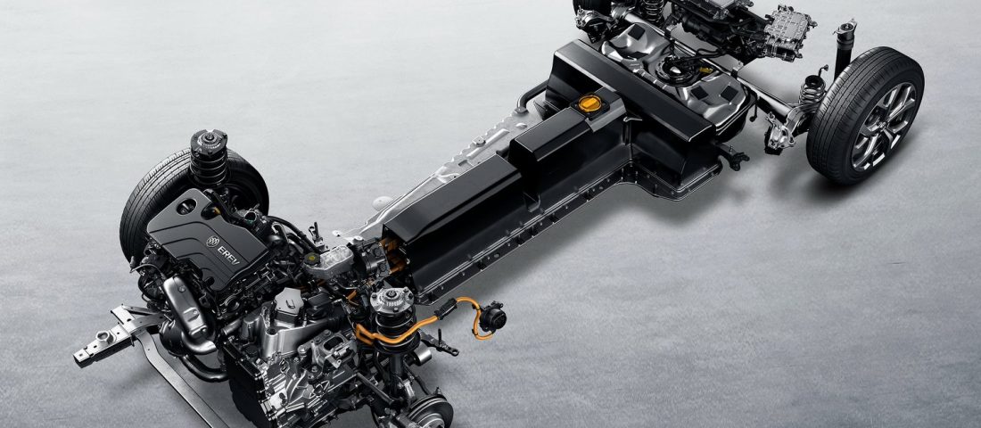 Újrahasznosított, kicsinosított villanyautóval erősít a GM