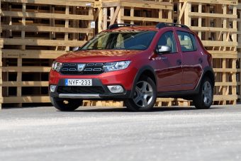 Ésszerű szabadidőautó: Dacia Sandero Stepway