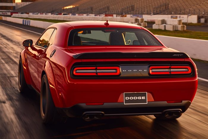 Száz fotón, két videón a világ leggyorsabb utcai autója 11 2018 Dodge Challenger SRT Demon