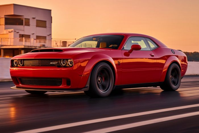 Száz fotón, két videón a világ leggyorsabb utcai autója 100 2018 Dodge Challenger SRT Demon