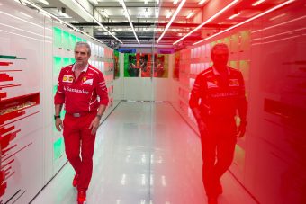 F1: Meg vannak számlálva a Ferrari-főnök napjai?