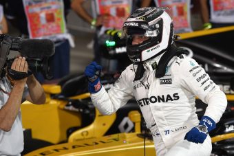F1: Megvan az első pole, Bottas megverte Hamiltont