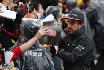 Alonso: Inkább az F1-ben vagyok, mint otthon