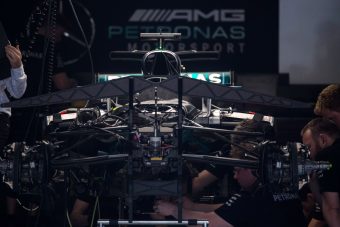 F1: A Mercedes nem tapsol az új szabályokhoz