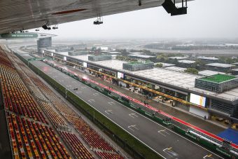 F1: Nem teszik szombatra a futamot