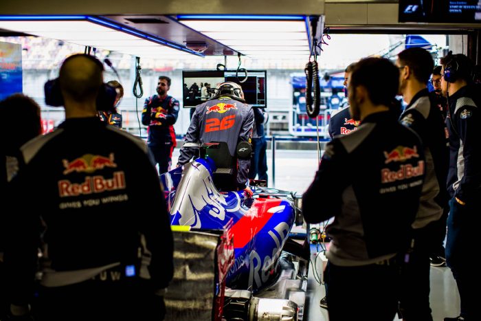 F1: Októberig váratják a Toro Rosso-pilótákat