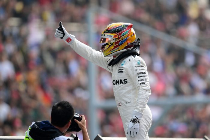 F1: Vettel nem bírt Hamiltonnal az időmérőn