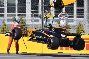 F1: Videón a búcsúzó pilóta összes balesete