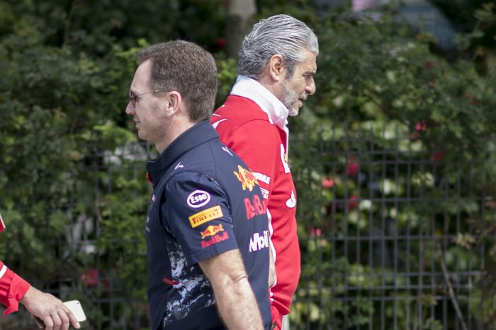 Diktatúrát, ultimátumokat a Forma-1-be!