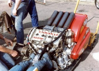 Ez az ördögi szerkezet a sebességfüggés egyik legdurvább drogja