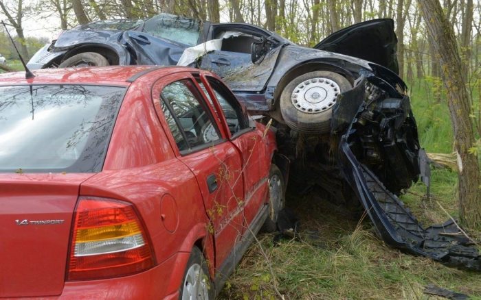 Öten sérültek meg a Gyarmatnál történt balesetben