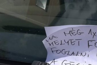 Szókimondó és őszinte üzenet landolt a szélvédőn