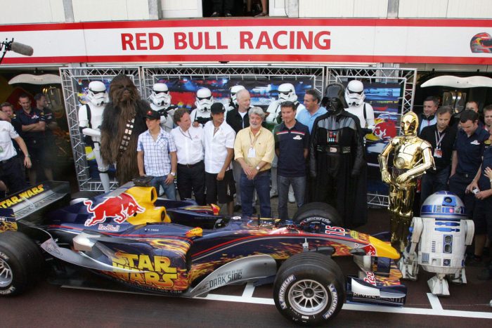 Darth Vader visszatért a Forma-1-be 1 | Vezess star_wars_f1