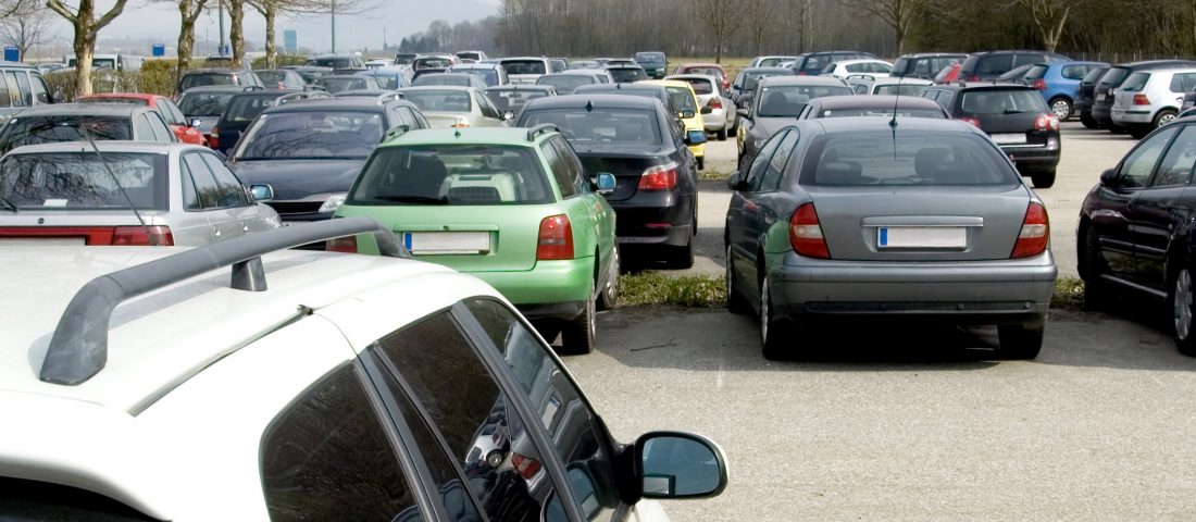 Miért fizetnél a reptéri parkolásért?