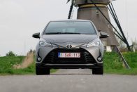 Új Toyota Yaris: Befellegzett a kis motoroknak? 42