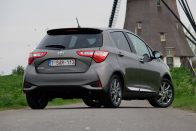 Új Toyota Yaris: Befellegzett a kis motoroknak? 45