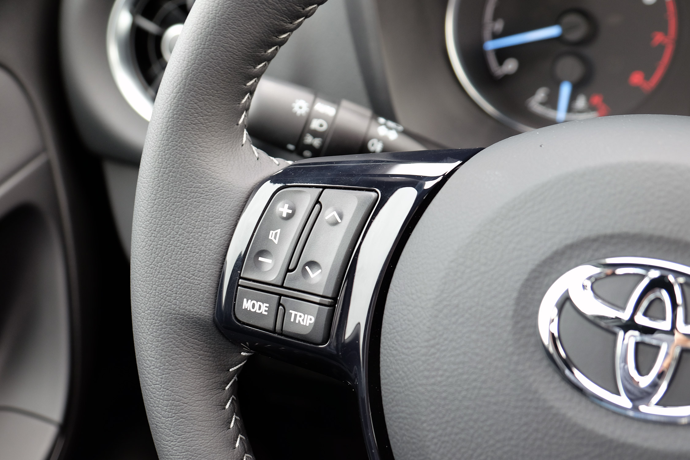 Új Toyota Yaris: Befellegzett a kis motoroknak? 15