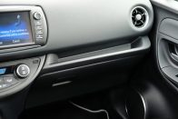 Új Toyota Yaris: Befellegzett a kis motoroknak? 65