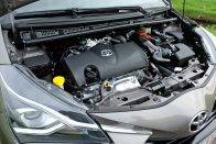 Új Toyota Yaris: Befellegzett a kis motoroknak? 76